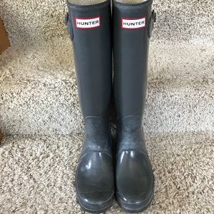 SOLD! Hunter tall grey boots- women’s size 8